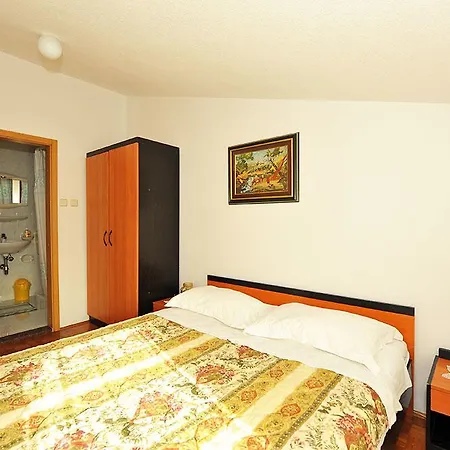 Ljubomir 3802 Apartment Rovinj