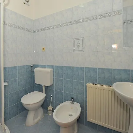 Ljubomir 3802 Appartement